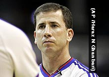 Tim Donaghy reffing a game.