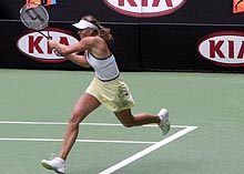 Photo of Maria Sharapova playing tennis.