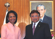 Photo of Condoleezza Rice and Pervez Musharraf