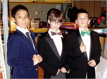 Francesco, Mike and Kyle stylin' off set.